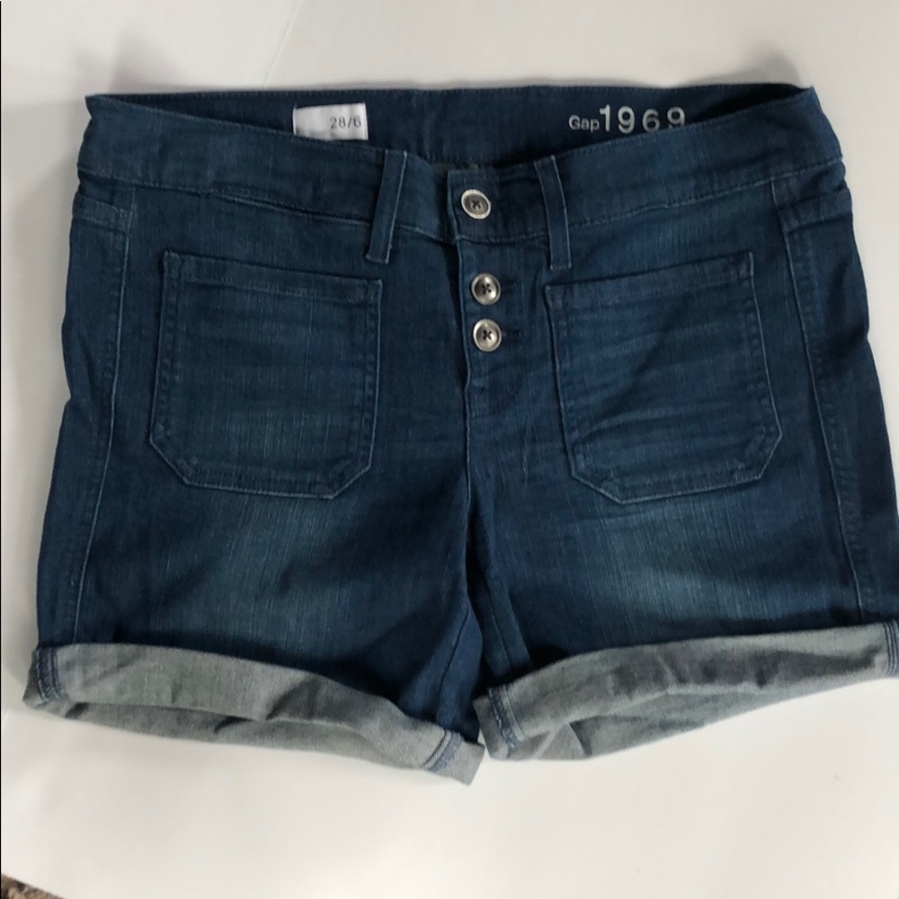Women’s shorts